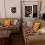 Jessica Villa Sayalonga