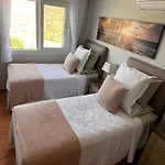 Jessica Villa Sayalonga